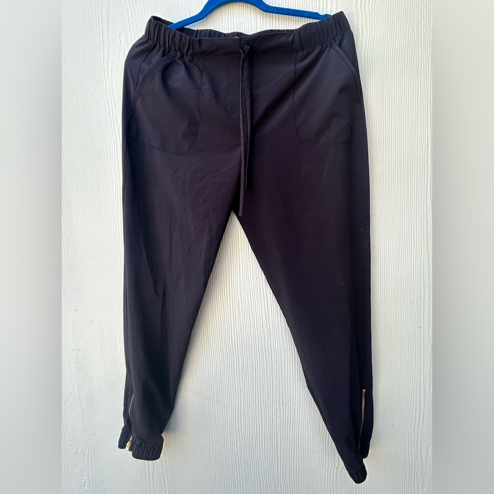 Albion Black Sweatpants Slim Fit Joggers